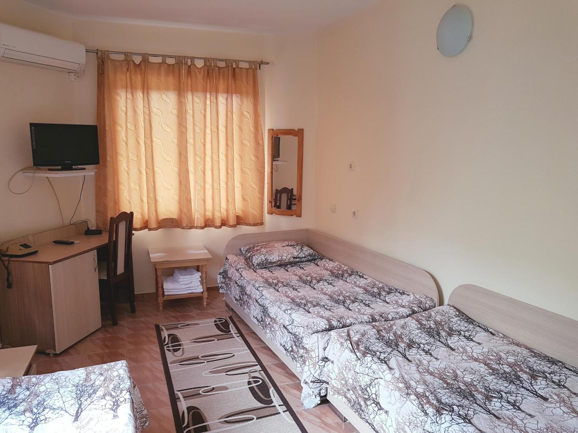 Hotel Fantasy Lyubimets Экстерьер фото