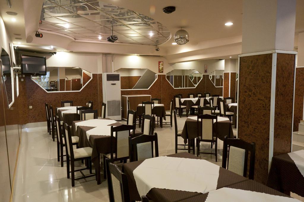 Hotel Fantasy Lyubimets Экстерьер фото