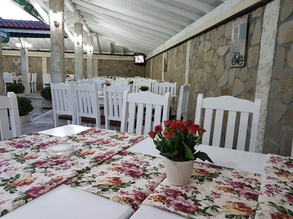 Hotel Fantasy Lyubimets Экстерьер фото
